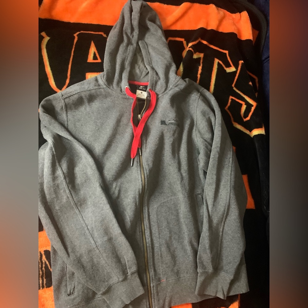 Nike Lebron James Dri-Fit sweatshirt.